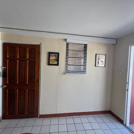 Tete Comforts Roseau Exterior photo